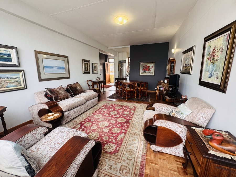 To Let 1 Bedroom Property for Rent in Strand South Western Cape